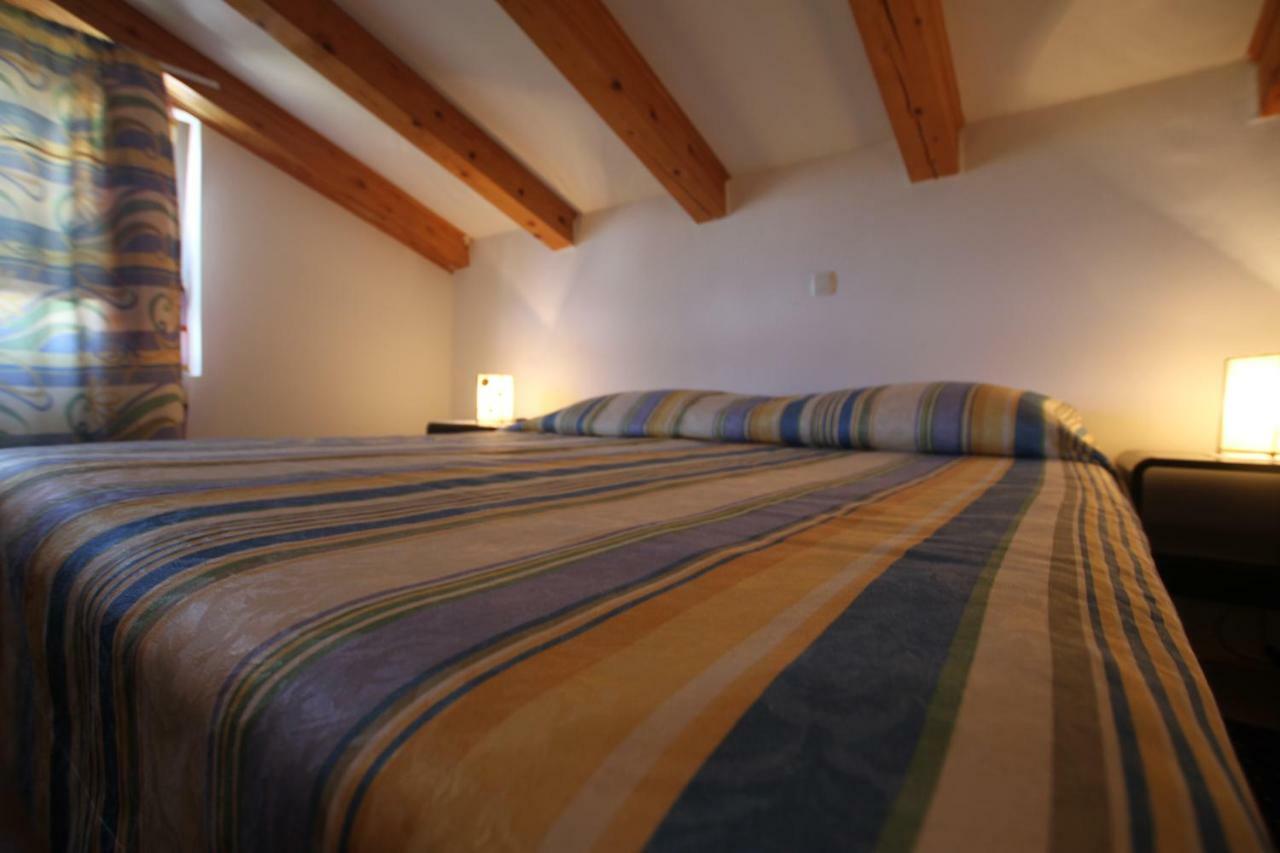 Apartments Macolic 拉布 外观 照片